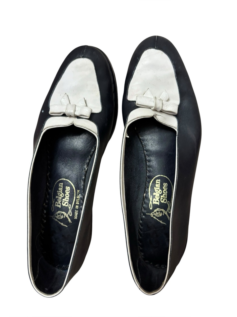 Belgian Shoes Navy Blue Bow Loafers – Women’s Size 6.5